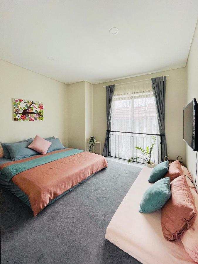 Larisa Homestay Syariah Padalarang Esterno foto