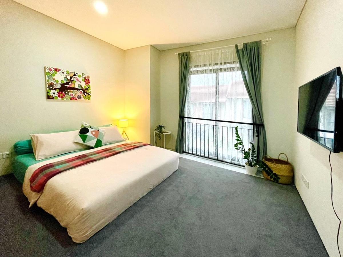Larisa Homestay Syariah Padalarang Esterno foto